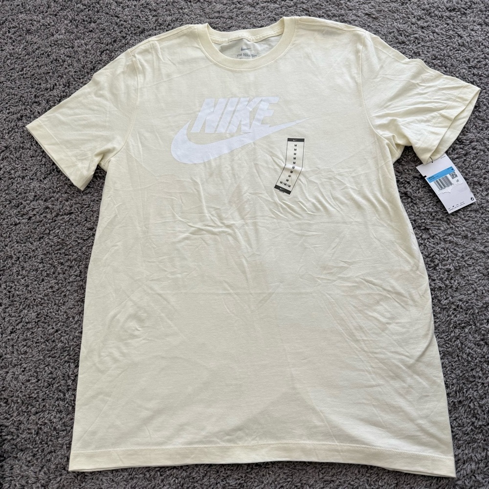Nike Men's Light Cream Short Sleeve Tee